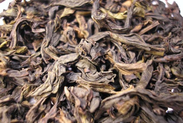 Da Hong Pao Wuyi rock oolong tea leaves