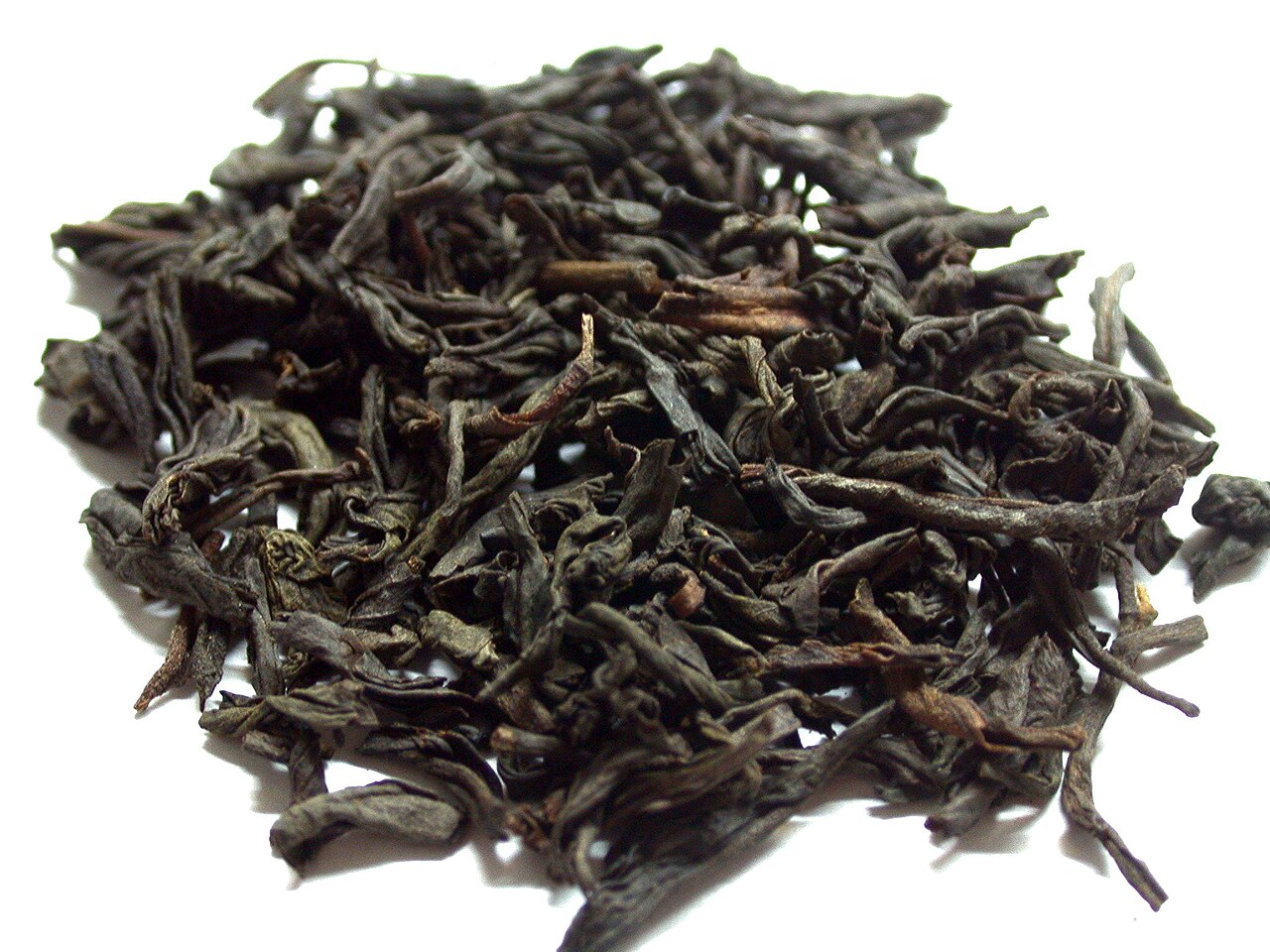 Lapsang Souchong black tea leaves