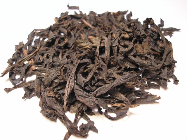 Rou Gui Wuyi rock oolong tea leaves