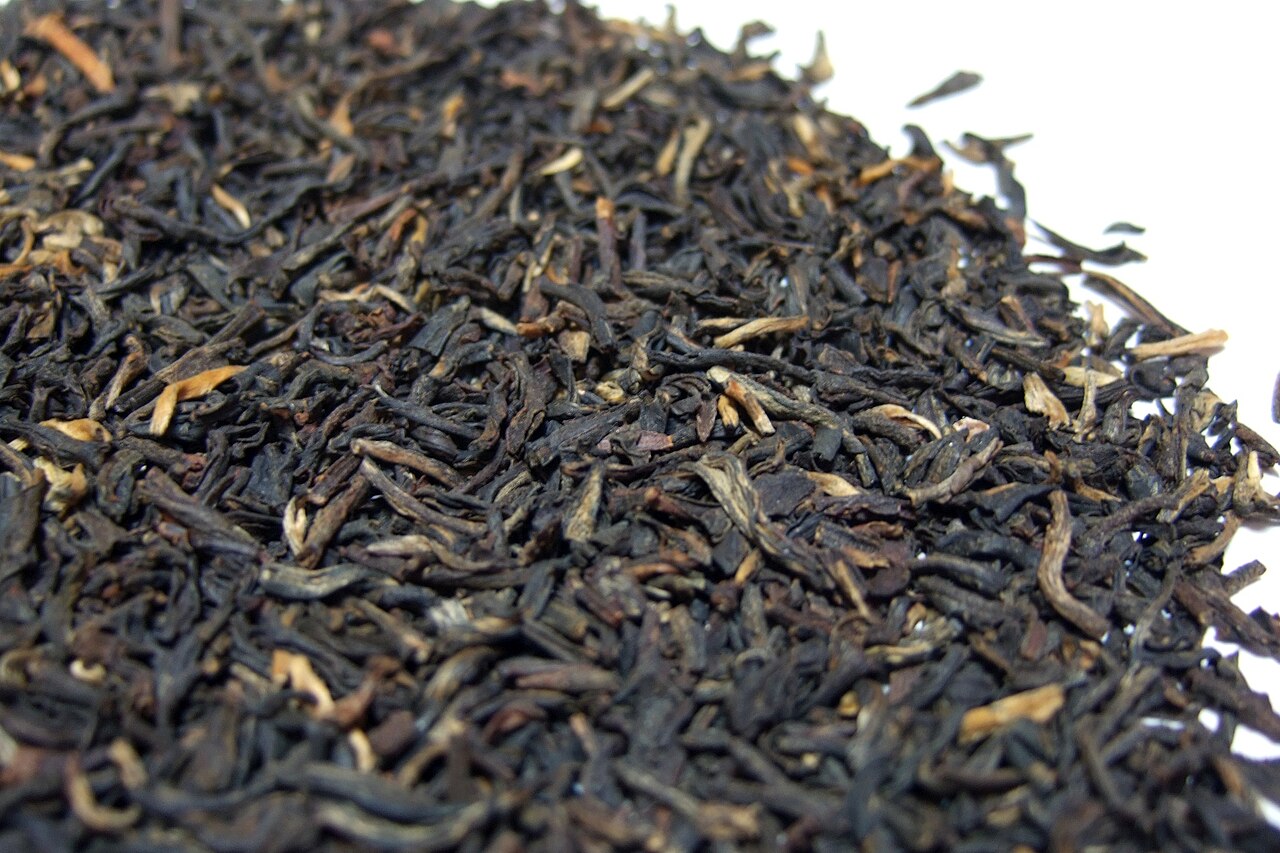 Yunnan Black (Dian Hong) tea leaves